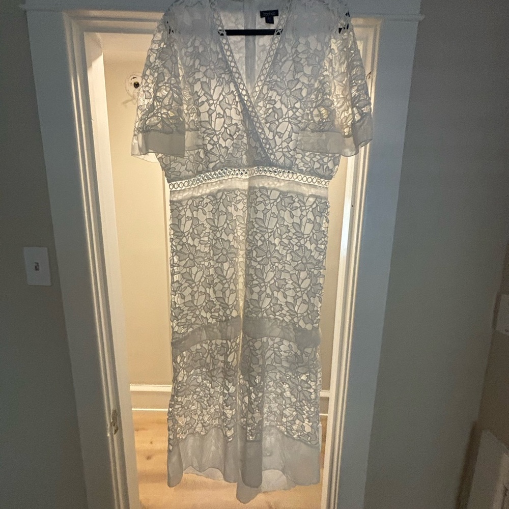 boohoo lace dress